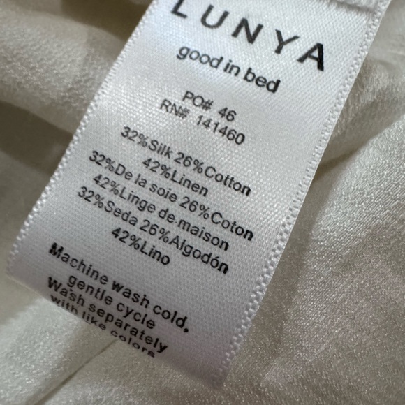 Lunya Cream Textured Top and Shorts sleep Set Sz m - Picture 10 of 11